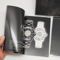 Cataloghi orologi Chanel in cofanetto. Ottime condizioni 2
