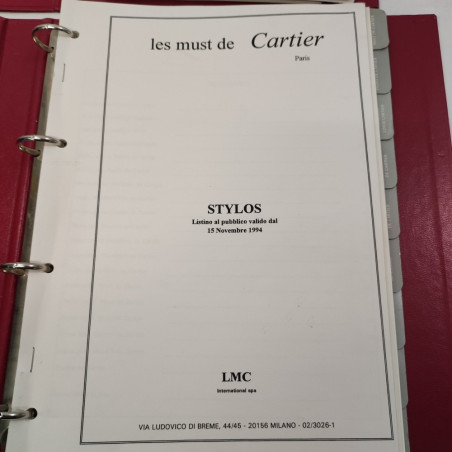 Lotto di 2 cataloghi, listini Cartier accessori e penne. Ingiallimenti e macchie