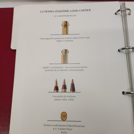 Lotto di 2 cataloghi, listini Cartier accessori e penne. Ingiallimenti e macchie