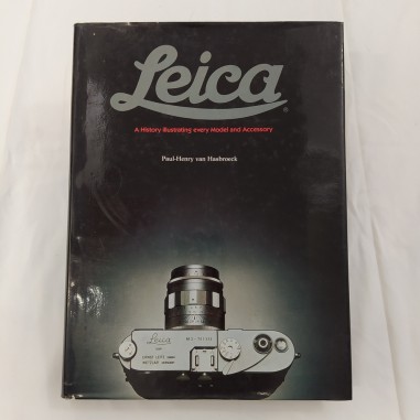 Volume Leica A history illustrating every model and accessory, 1° ed. 1983.