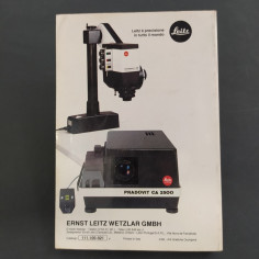 Catalogo macchine fotografiche Leica, 1982. Ingrigimenti in copertina 2