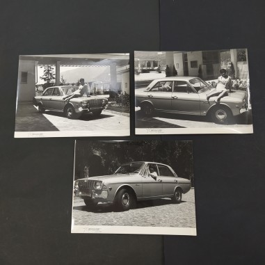 Lotto di 3 fotografie auto Ford Taurus, anni '50. Buono