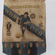 Gagliardetto Internazionale Football Club Inter 1908 in tessuto. Macchie 2