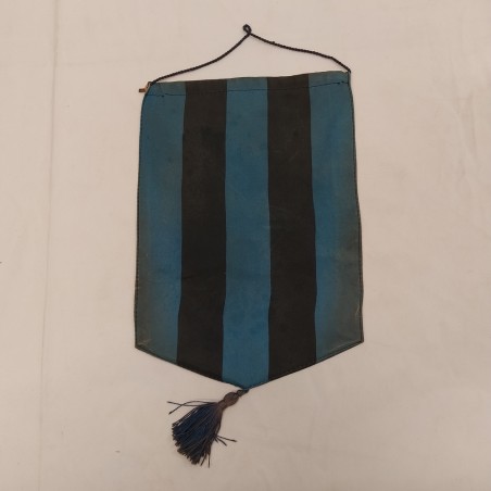Gagliardetto Internazionale Football Club Inter 1908 in tessuto. Macchie