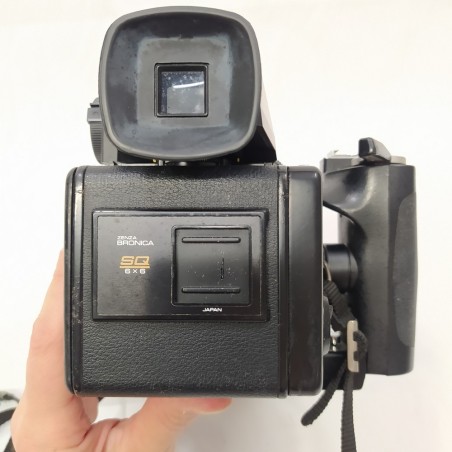 Macchina fotografica Zenza Bronica 6x6 SQ + 80:2,8 pentaprisma, esposimetro