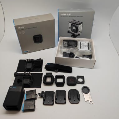 GoPro Super Suit – scafandro sub fino a 60 metri + REMO + batterie