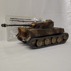 Force of Valor carro armato Tigre sc. 1/15 livrea fronte orientale 1944 2