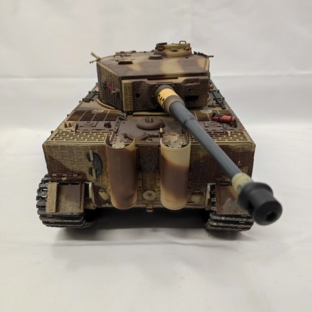 Force of Valor carro armato Tigre sc. 1/15 livrea fronte orientale 1944
