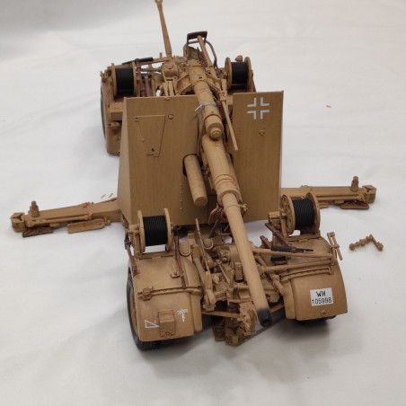 Cannone tedesco Flak 36 88 mm WWII sc. 1/18 scomponibile livrea Africa Korps