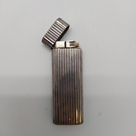 Accendino Cartier placcato in argento con patina e graffi in cofanetto originale