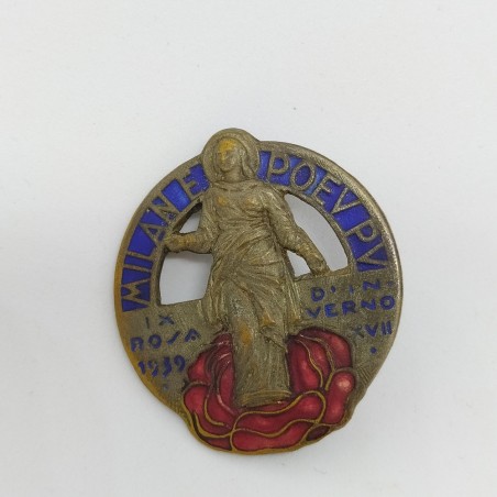 Spilla Milan e poeu pu - Rosa d'inverno 1939 in metallo smaltato. Ossidazione