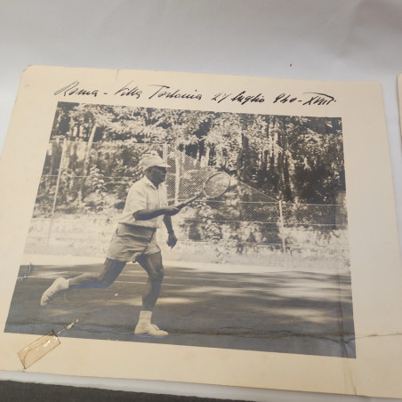 Lotto di 10 foto di Benito Mussolini, alcune personali inedite con annotazioni