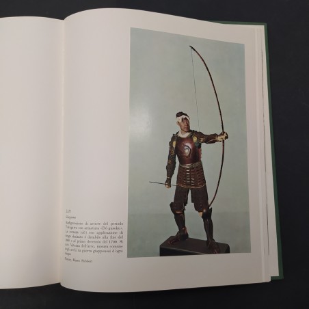 Libro Armi e armature orientali Gianni Vianello 1966