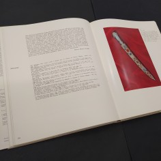 Libro Armi e armature asiatiche  Alfieri, Lanciotti, Mantici, Tamburello, Tosi 1 2