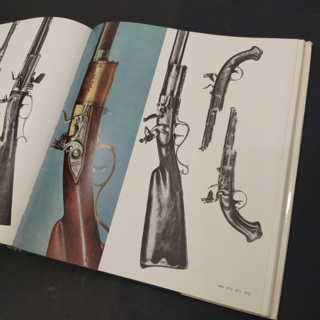 Libro Antique European and American firearms at the Hermitage museum L. Tarassuk