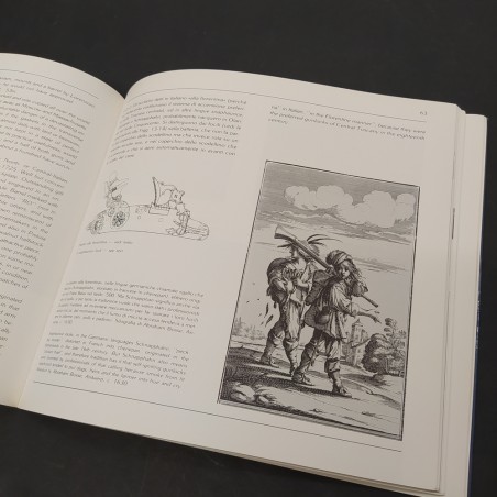 Libro 70 interessanti armi da fuoco del museo delle armi antiche della Repubblic