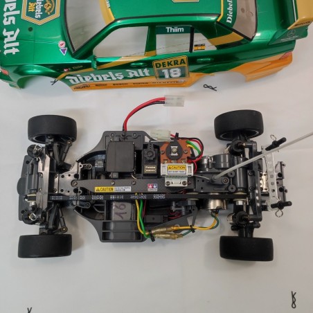 Modello auto Tamiya anni 90 restaurata anni 90 sc. 1/10 con motore