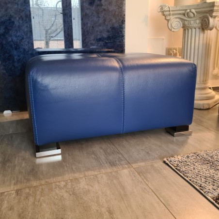 Pouff in pelle blu piede in metallo 83x63 h 40 cm