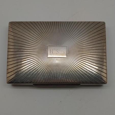Cofanetto Cartier argentato con incisione H.S.G. e decorazione a raggi