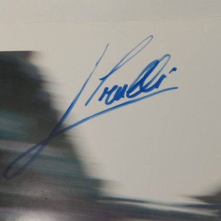 Poster con auto di Formula 1 con l'autografo di Jarno Trulli. Pieghe