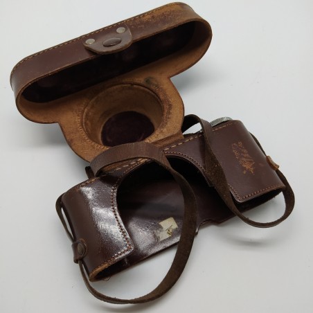 Borsa per macchina fotografica Leica in cuoio marrone con vite. Scucitura
