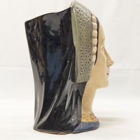 Ceramica vaso Royal Doulton ritratto di Anna Bolena con ascia, 1975. Buono
