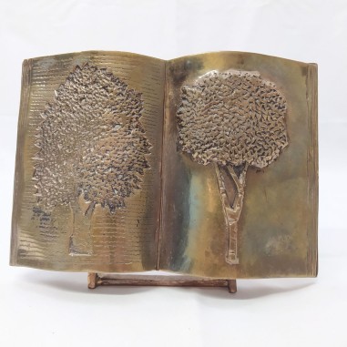 Scultura artistica di Mario Rossello con libro in bronzo 46/60, 1984. Buono