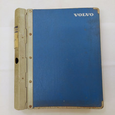 Raccoglitore ad anelli per carrozziere Volvo 140 series 1972. Macchie