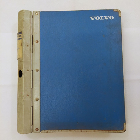 Raccoglitore ad anelli per carrozziere Volvo 140 series 1972. Macchie