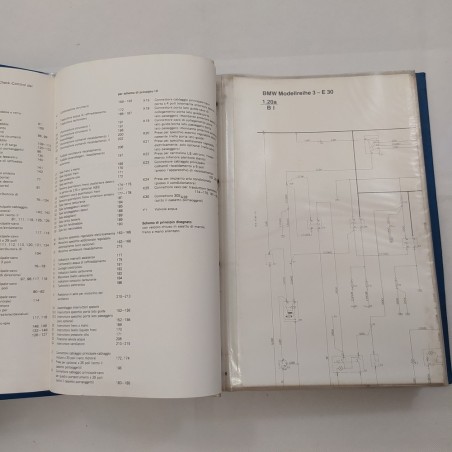 Manuale Elettrotecnica generale del veicolo in raccoglitore ad anelli. Macchie