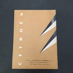 Libretto Uso e manutenzione della vettura Citroen DS 19. Macchie 2