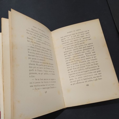 Libro Giorno di Festa di Indro Montanelli con dedica, Mondadori, 1939. Sbucciato