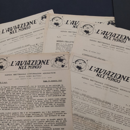 Lotto di 5 numeri del bisettimanale L'Aviazione nel mondo 1947. Piccoli strappi