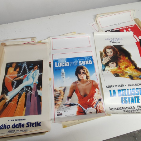 Accumulo 43 locandine manifestini cinema diverse ripetizioni 31 differenti