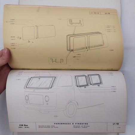 Catalogo parti di ricambio Fiat 238 Bus, 1973, multilingue. Condizioni mediocri