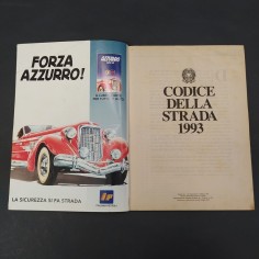 Codice della strada 1993, allegato a Gente motori. Pagine interne ingiallite 2