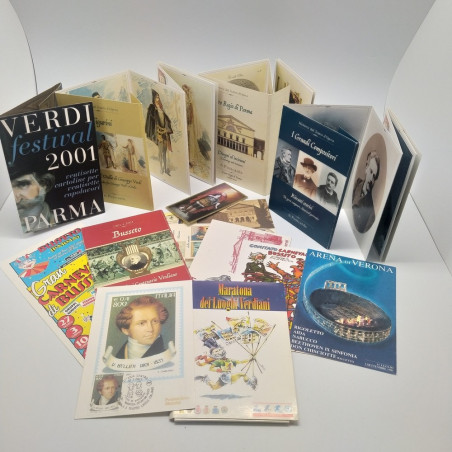 Lotto di 19 cartoline e raccolte di cartoline di compositori e varie. Buono