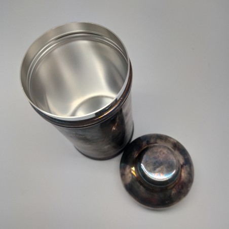 Shaker per cocktail in metallo argentato CESA 1882 con elegante patina