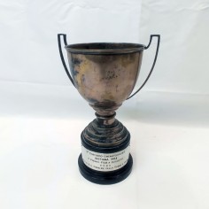Coppa in argento II° concorso cine Sistiana 1964 h. 26 c. d. 13 cm 2
