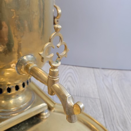 Samovar in ottone russo firmato Grigorij Romanov fine 800