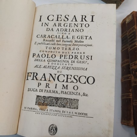 Opera di 6 volumi I Cesari in oro argento e metallo Padre Paolo Pedrusi fine 600