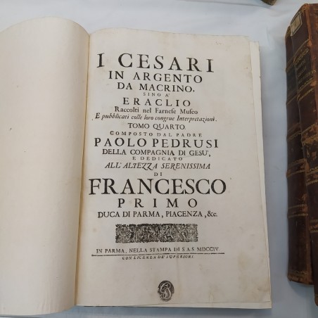 Opera di 6 volumi I Cesari in oro argento e metallo Padre Paolo Pedrusi fine 600