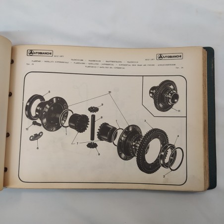 Catalogo parti di ricambio con strappi, auto Lancia A112, 1977. Mediocre