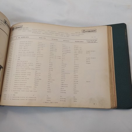 Catalogo parti di ricambio con strappi, auto Lancia A112, 1977. Mediocre