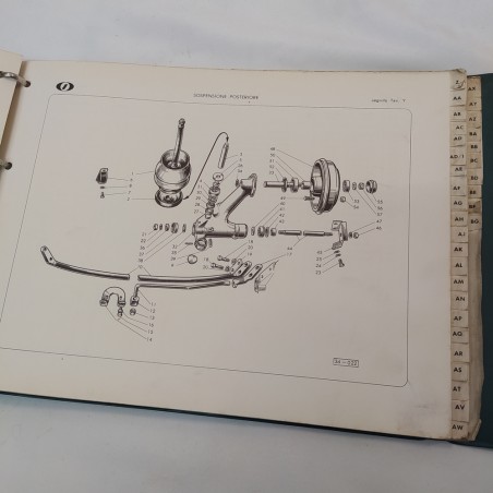 Catalogo ricambi autovetture Innocenti Morris im3, 1963. Mediocre, segni a penna