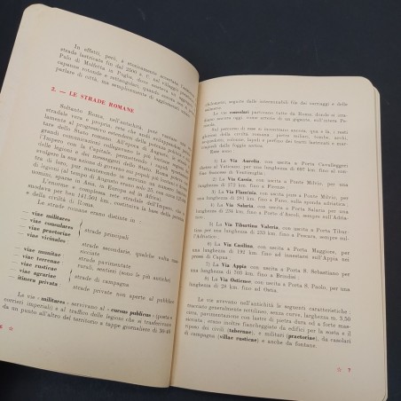 Libro Il comportamento sulla strada, ACI, 1964. Macchioline in copertina