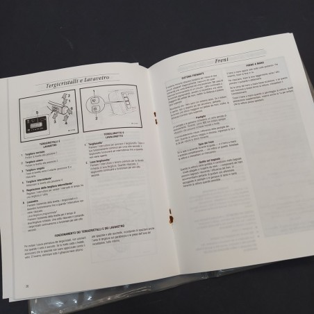 Manuale d'istruzioni auto Rover 100 series 111 e 114 con portadocumenti, 1990
