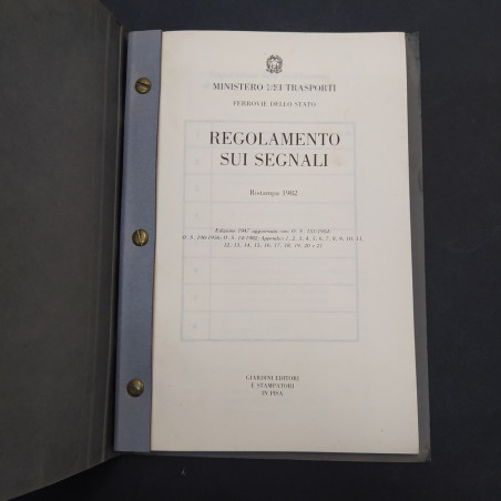 Libro Regolamenti sui segnali, Ministero dei trasporti, ristampa 1982