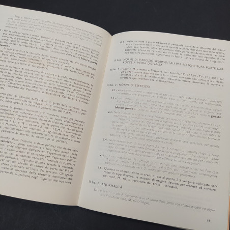 Libro Sommario delle norme per l'esercizio dei treni navetta con telecomando '84
