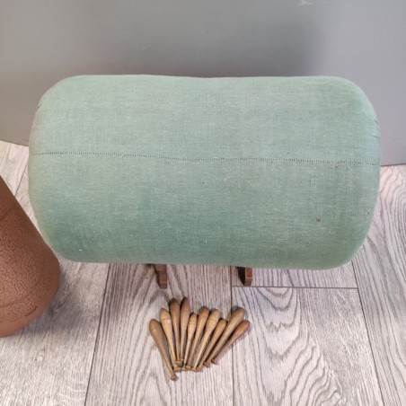 Set tombolo con supporto e fuselli in legno anni 50